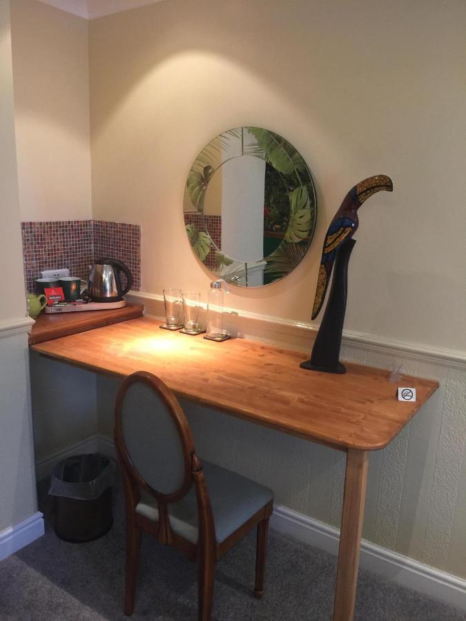 Blacksmiths Boutique B&B Robin Hood's Bay Eksteriør bilde